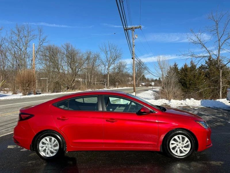 2020 Hyundai Elantra - Image 7 of 12