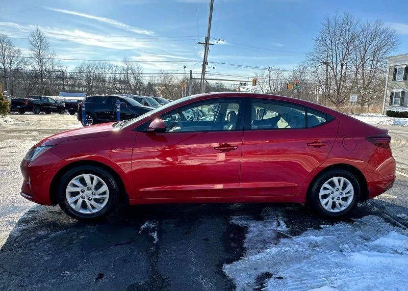 2020 Hyundai Elantra - Image 8 of 12