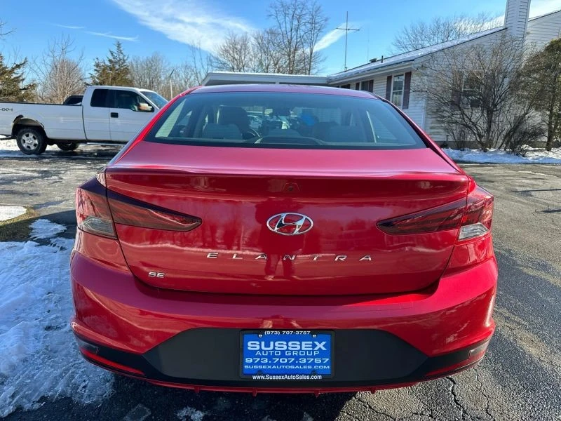 2020 Hyundai Elantra - Image 5 of 12