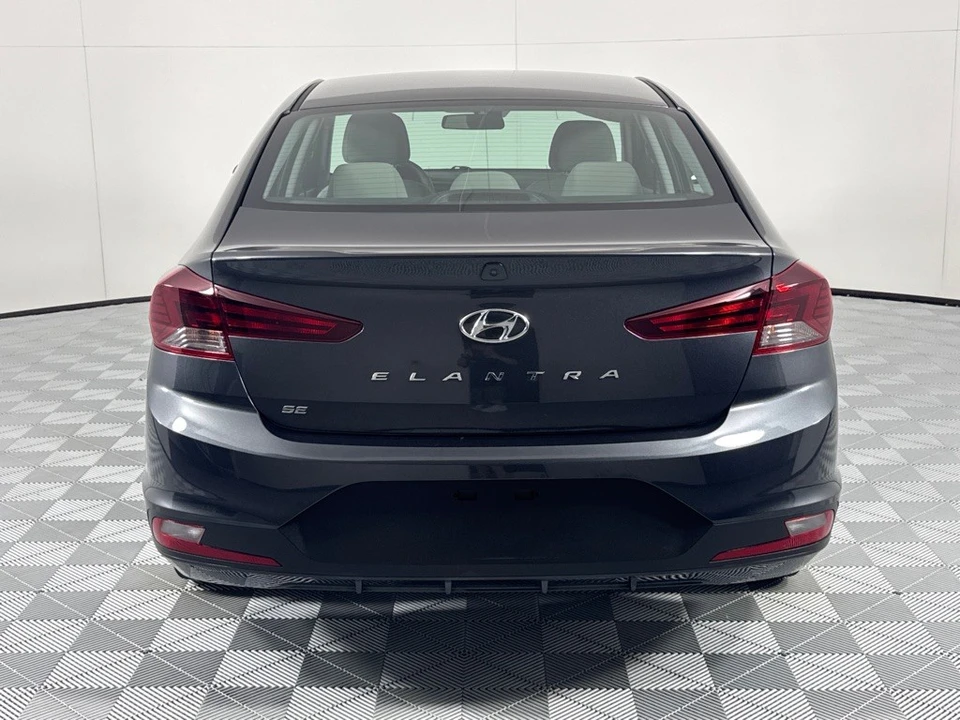 2020 Hyundai Elantra - Image 6 of 12