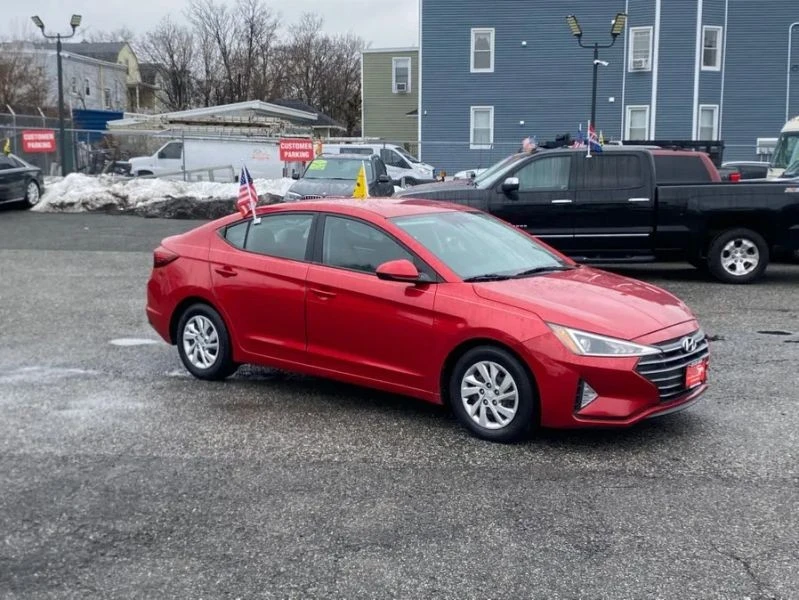 2020 Hyundai Elantra - Image 5 of 12