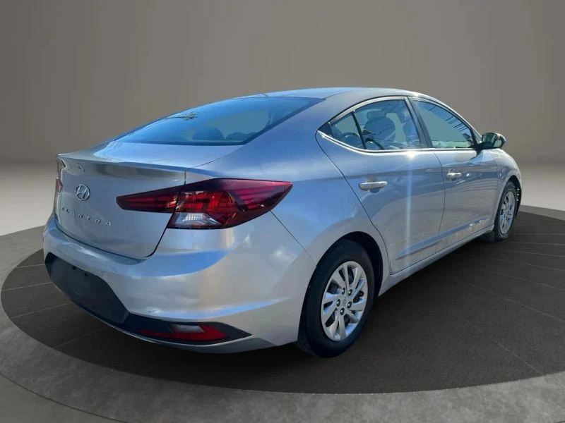 2020 Hyundai Elantra - Image 5 of 12