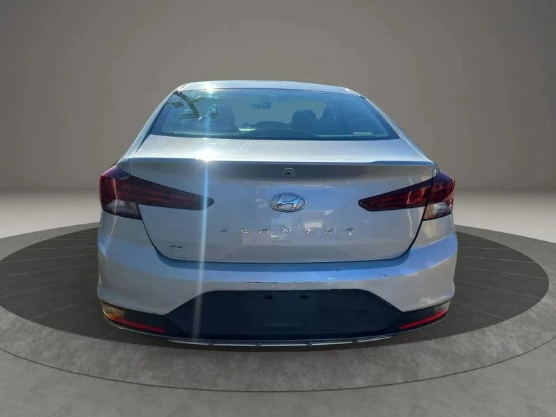2020 Hyundai Elantra - Image 6 of 12