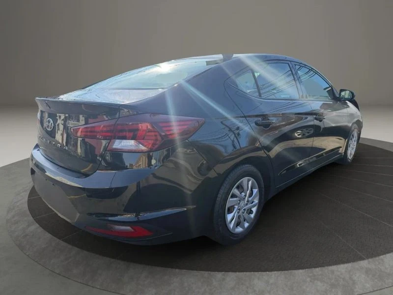 2020 Hyundai Elantra - Image 5 of 12