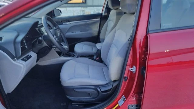 2020 Hyundai Elantra - Image 16 of 30