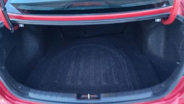 2020 Hyundai Elantra - Image 14 of 30