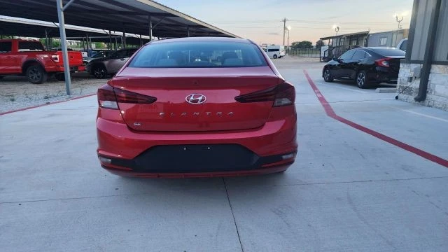 2020 Hyundai Elantra - Image 7 of 30
