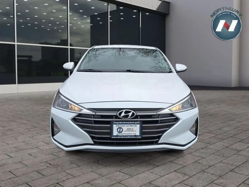 2020 Hyundai Elantra - Image 8 of 12