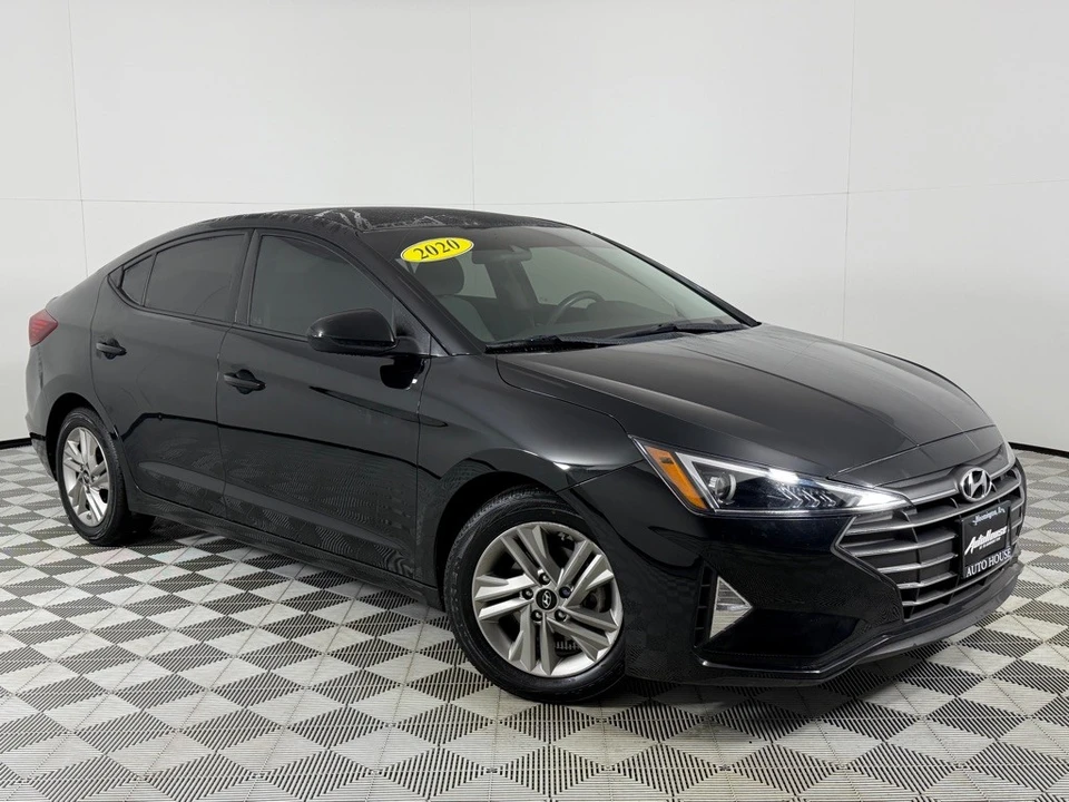 2020 Hyundai Elantra - Image 2 of 12