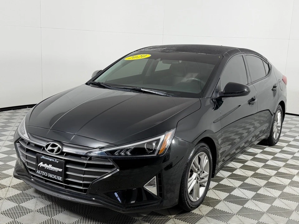 2020 Hyundai Elantra - Image 10 of 12