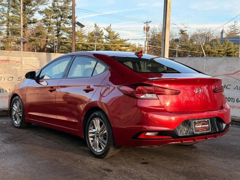 2020 Hyundai Elantra - Image 11 of 12