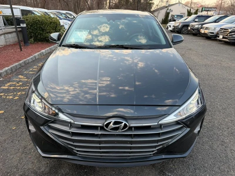 2020 Hyundai Elantra - Image 5 of 12
