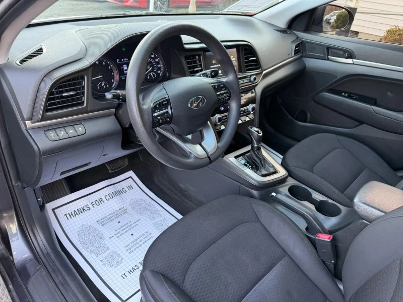2020 Hyundai Elantra - Image 7 of 12