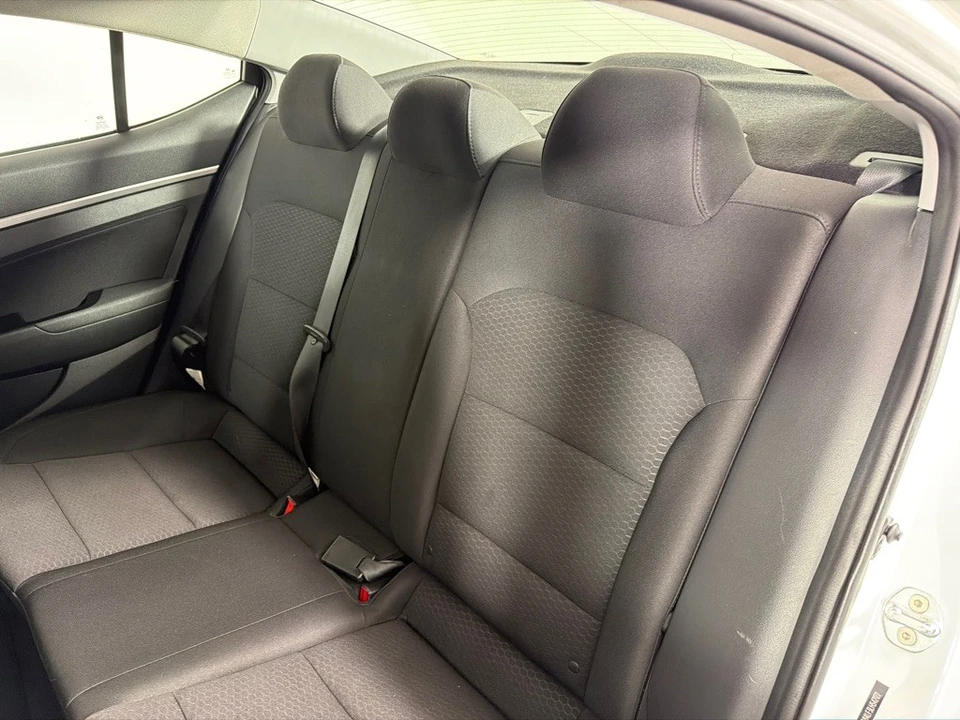 2020 Hyundai Elantra - Image 20 of 26