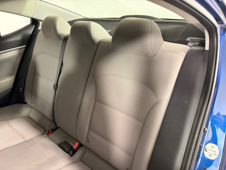 2020 Hyundai Elantra - Image 18 of 21