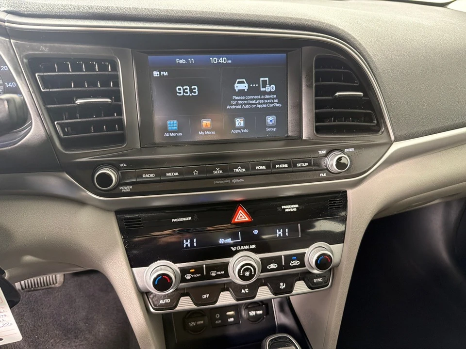 2020 Hyundai Elantra - Image 14 of 21