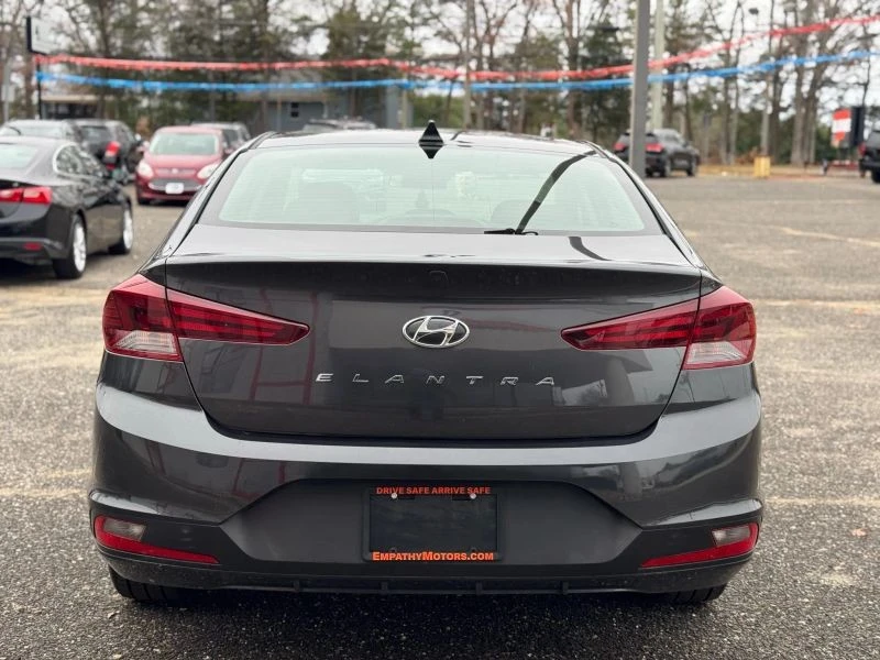 2020 Hyundai Elantra - Image 6 of 12