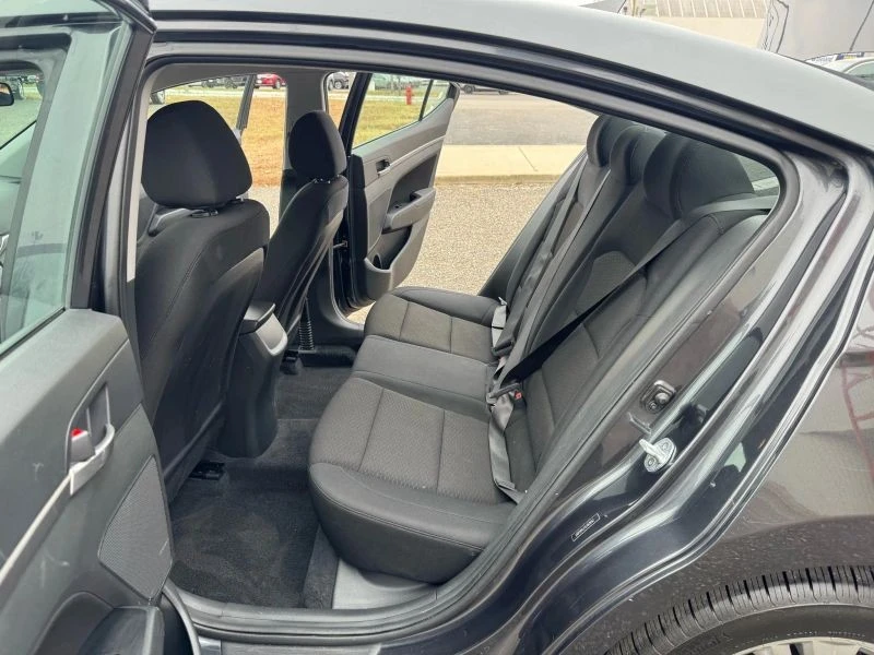 2020 Hyundai Elantra - Image 11 of 12