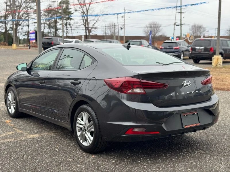 2020 Hyundai Elantra - Image 2 of 12