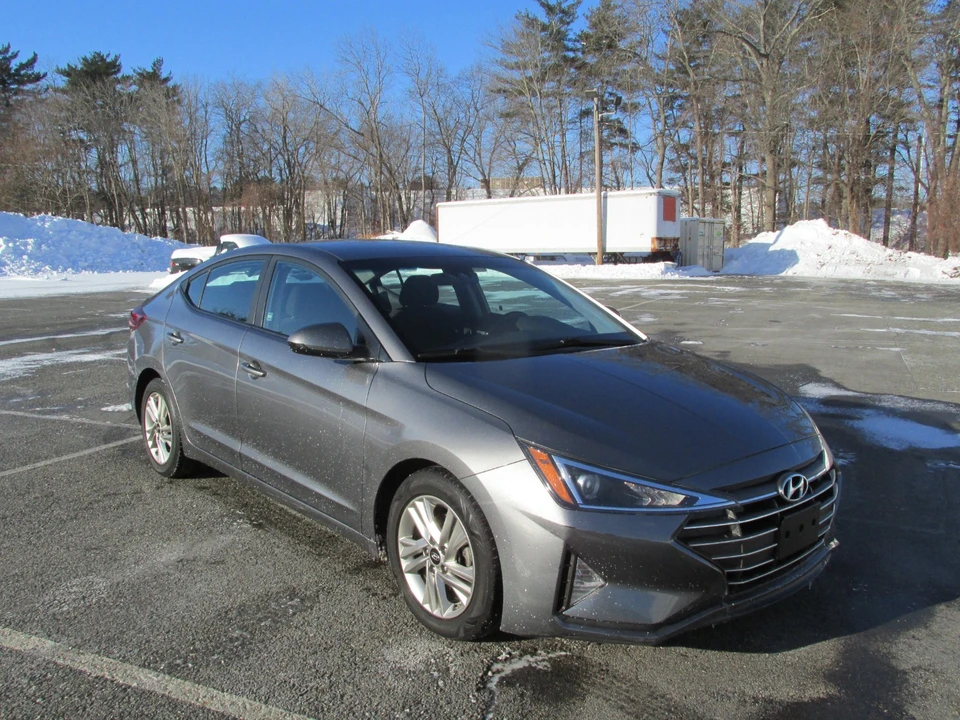 2020 Hyundai Elantra - Image 7 of 21