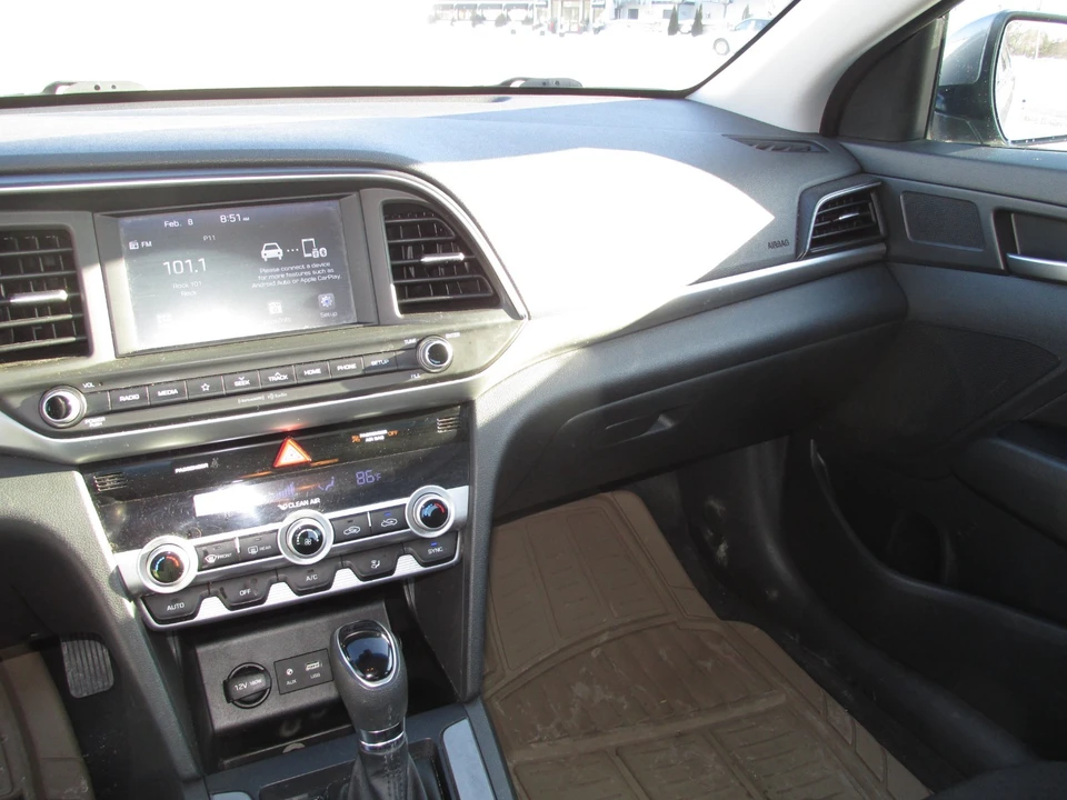2020 Hyundai Elantra - Image 18 of 21