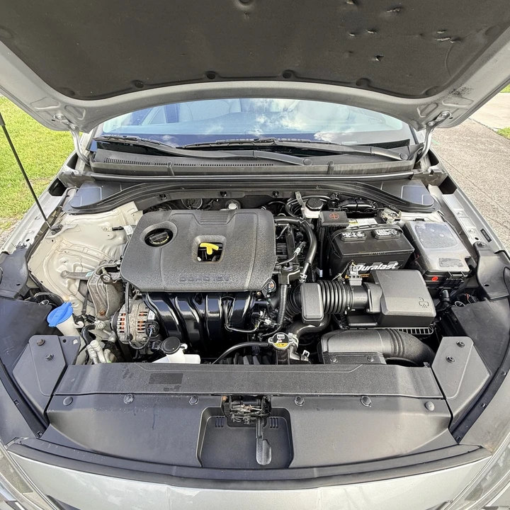 2020 Hyundai Elantra - Image 14 of 16