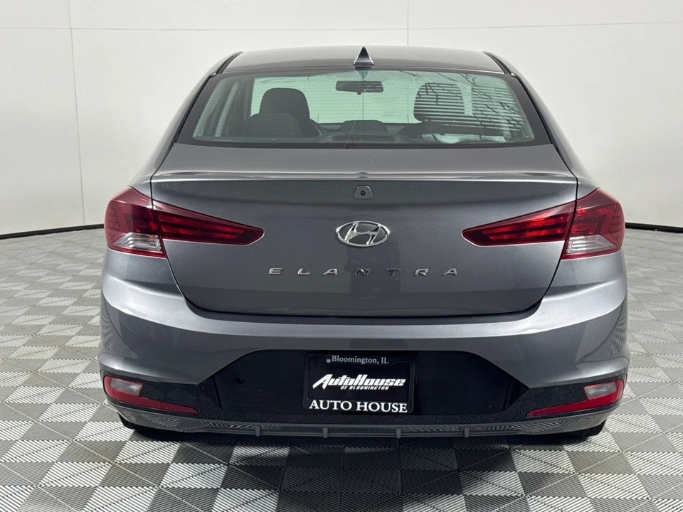 2020 Hyundai Elantra - Image 6 of 12