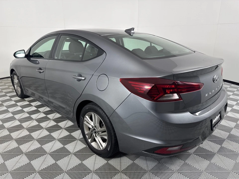 2020 Hyundai Elantra - Image 8 of 12