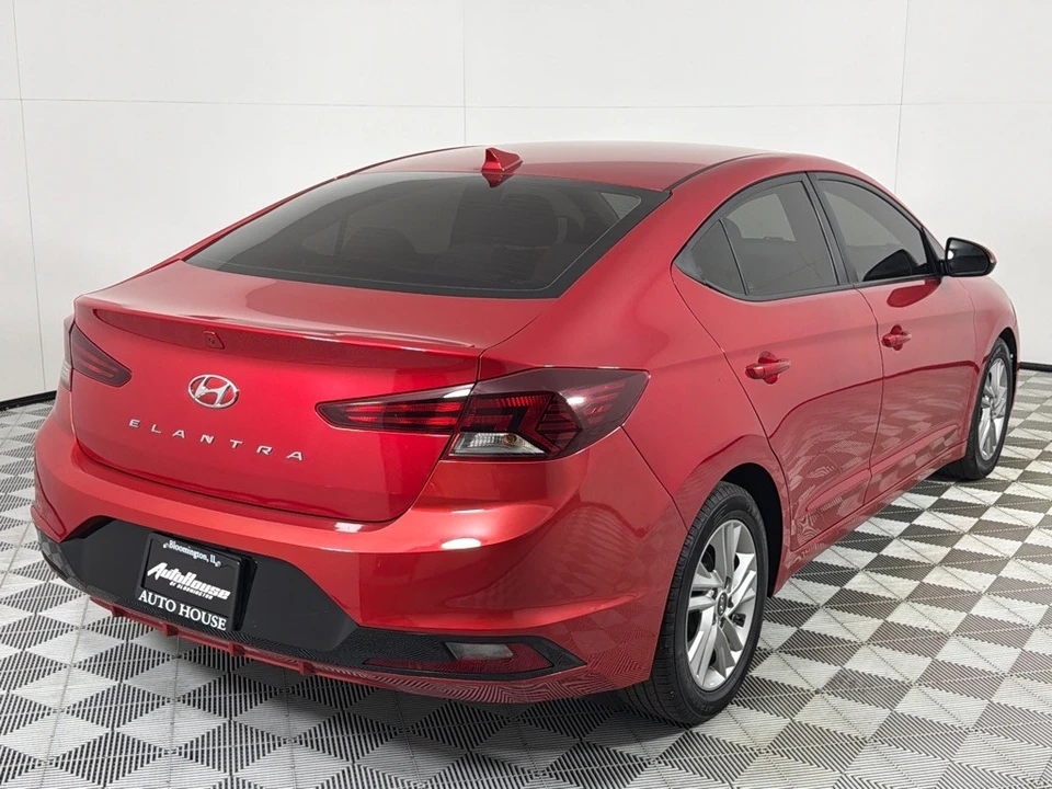 2020 Hyundai Elantra - Image 5 of 21