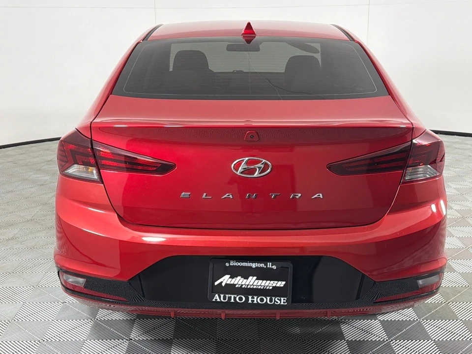 2020 Hyundai Elantra - Image 6 of 21