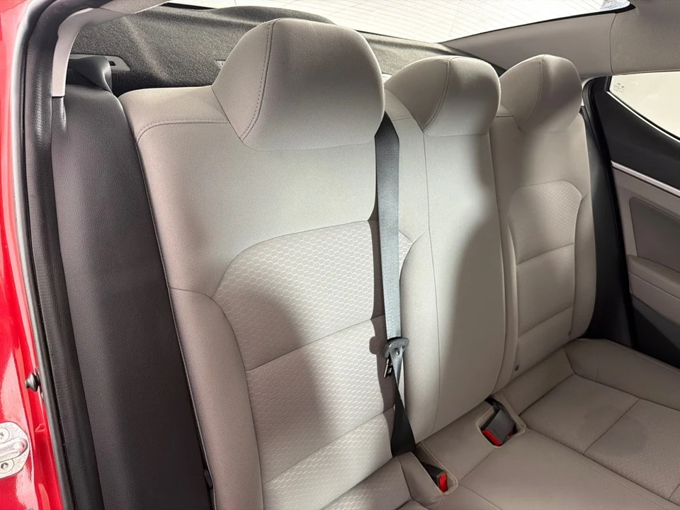 2020 Hyundai Elantra - Image 19 of 21