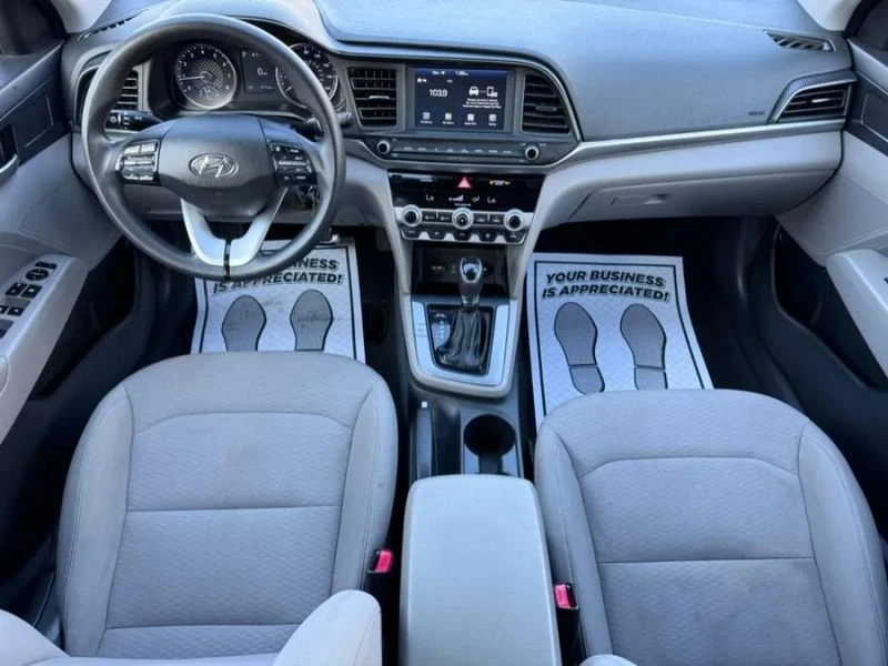 2020 Hyundai Elantra - Image 10 of 12