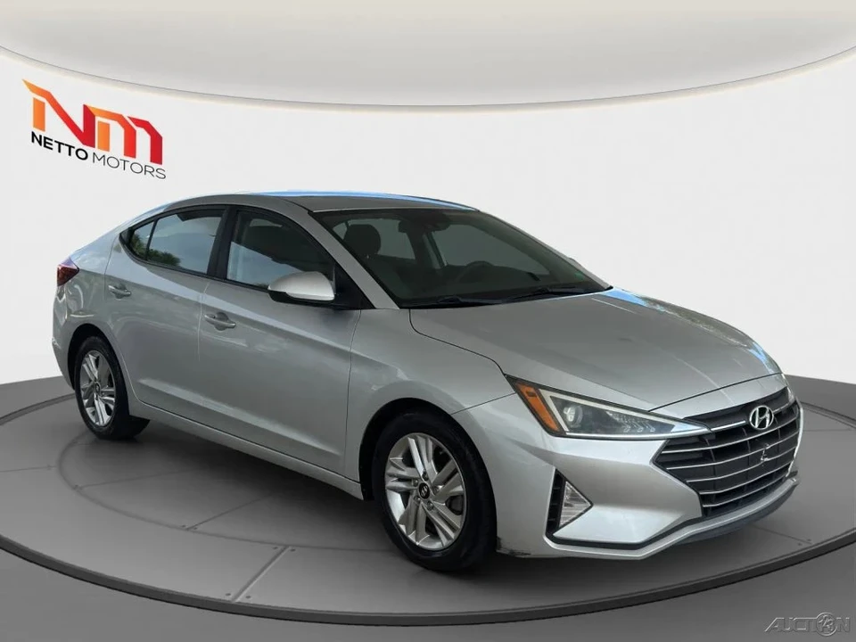 2020 Hyundai Elantra - Image 7 of 21