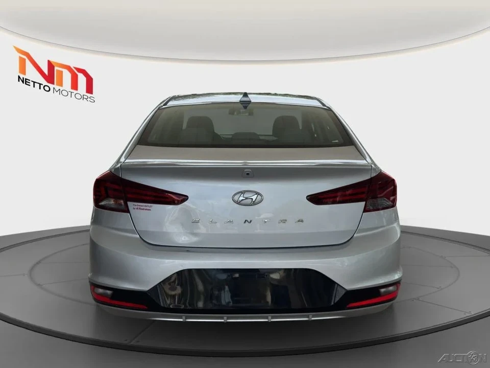 2020 Hyundai Elantra - Image 4 of 21