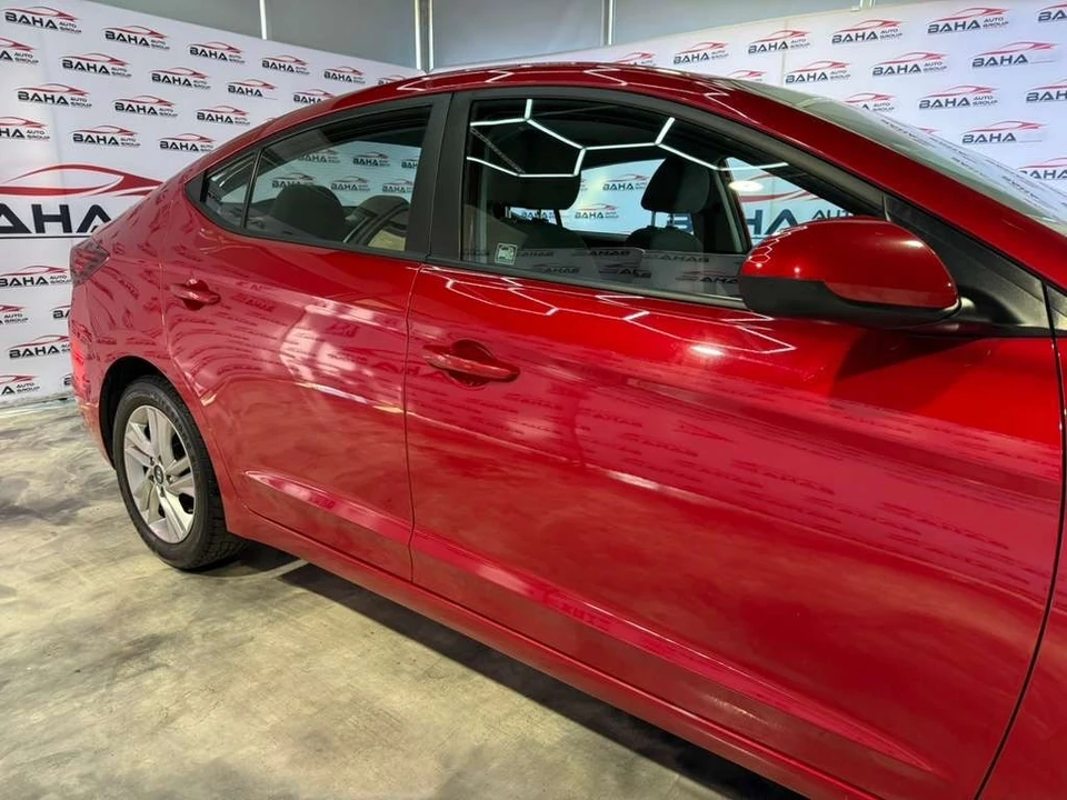 2020 Hyundai Elantra - Image 8 of 21