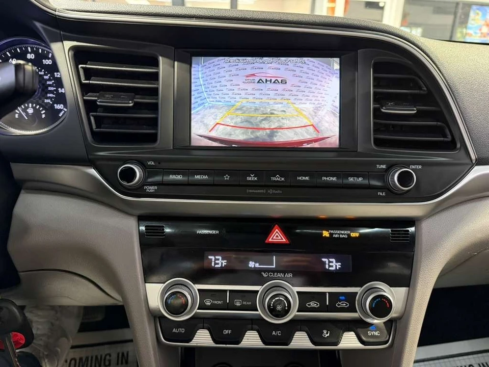 2020 Hyundai Elantra - Image 18 of 21