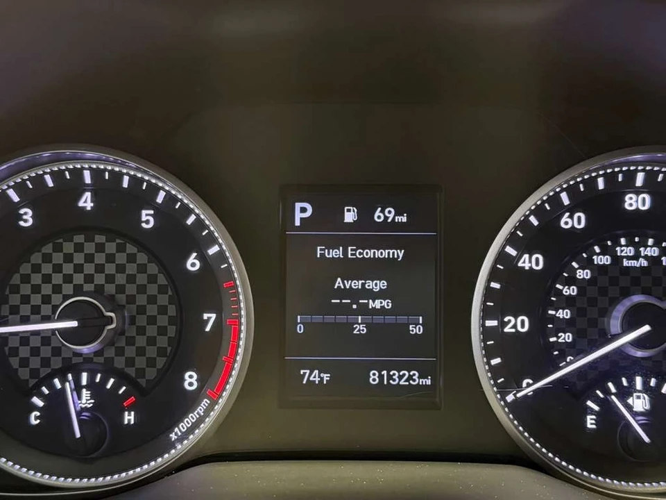 2020 Hyundai Elantra - Image 16 of 21