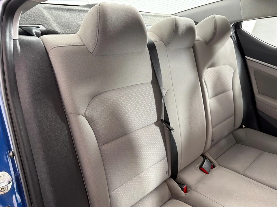 2020 Hyundai Elantra - Image 19 of 21