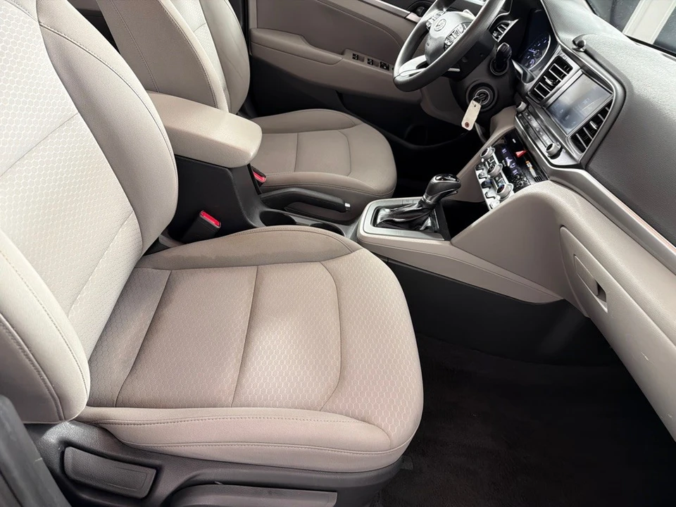 2020 Hyundai Elantra - Image 20 of 21
