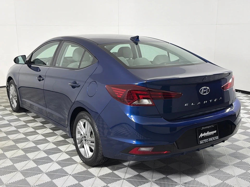 2020 Hyundai Elantra - Image 5 of 21