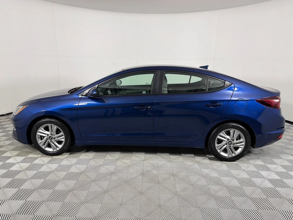 2020 Hyundai Elantra - Image 6 of 21