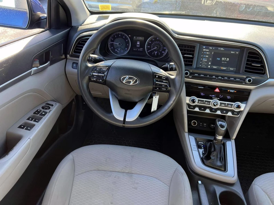 2020 Hyundai Elantra - Image 15 of 21