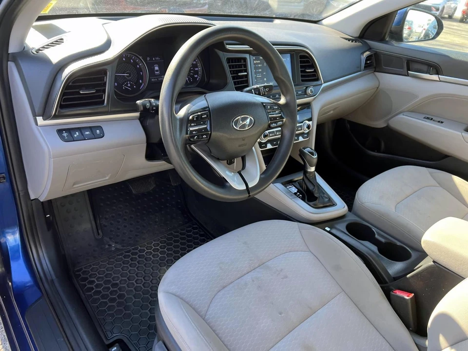 2020 Hyundai Elantra - Image 11 of 21