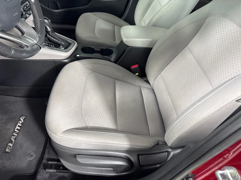 2020 Hyundai Elantra - Image 12 of 12
