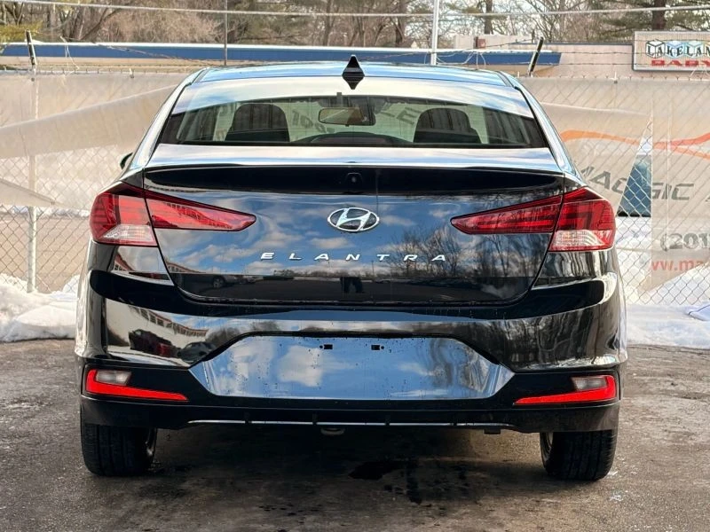 2020 Hyundai Elantra - Image 10 of 12