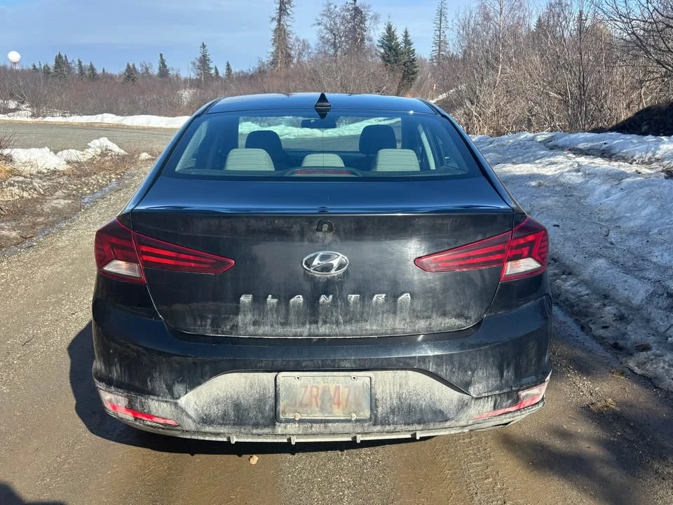 2020 Hyundai Elantra - Image 6 of 10