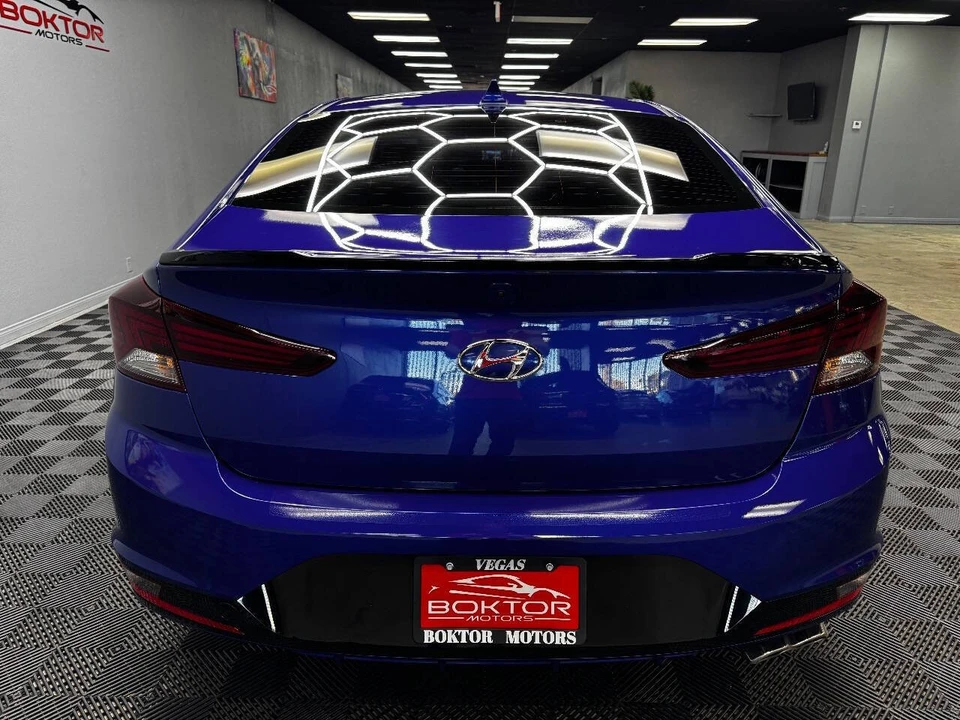 2020 Hyundai Elantra - Image 10 of 12