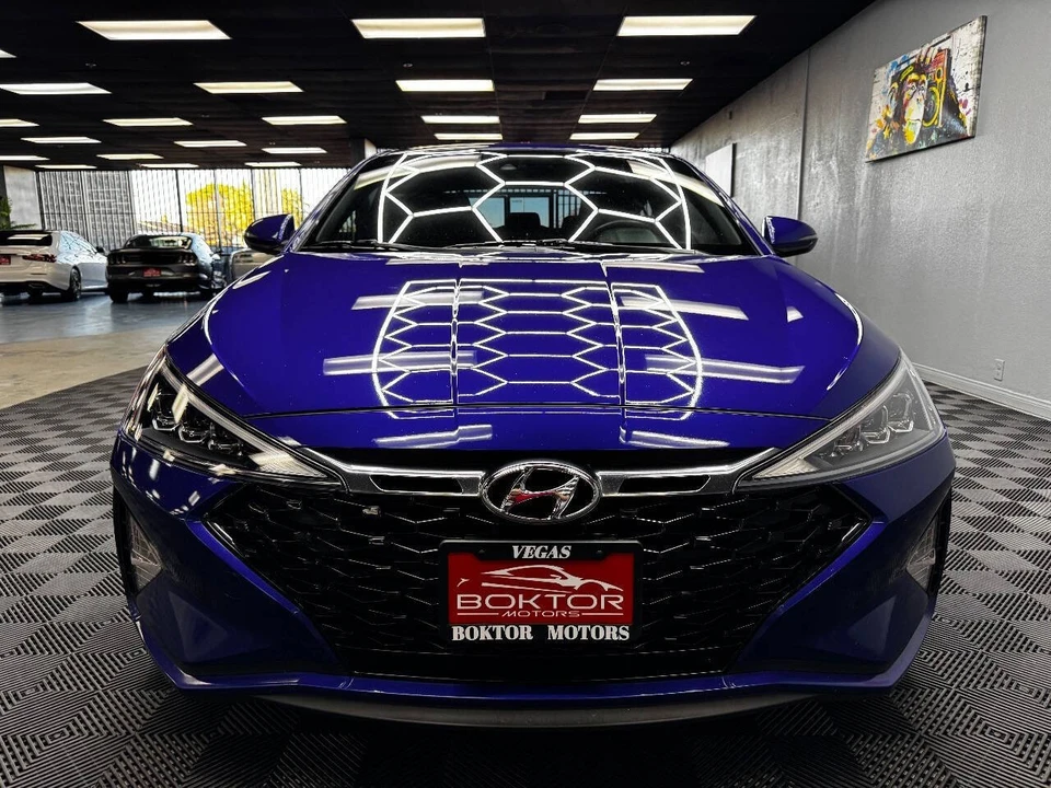 2020 Hyundai Elantra - Image 4 of 12