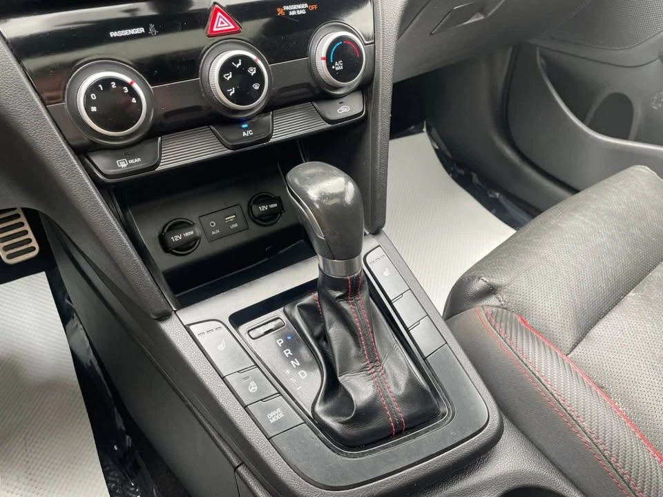 2020 Hyundai Elantra - Image 14 of 20