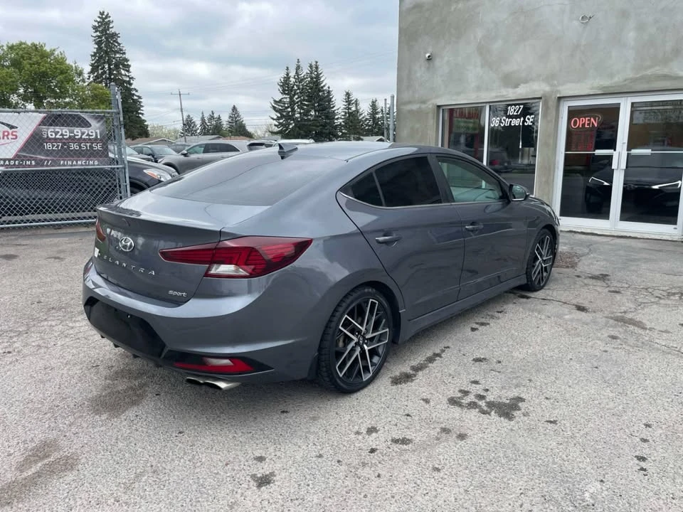 2020 Hyundai Elantra - Image 5 of 20